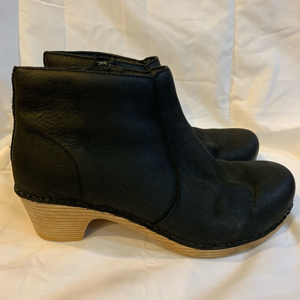 Dansko Clog Heel Boots Size 38